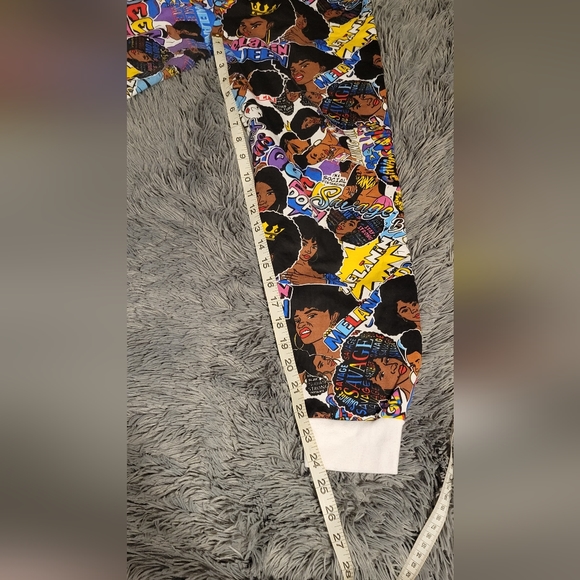 Girls Melanin Queen Graphic Joggers. - Picture 6 of 8